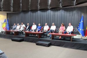 Felix Stroe - In nucul care nu are nuci nu dai cu reteveiul!“ Ce le-au transmis liderii PSD seniorilor din partid (galerie foto)