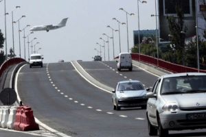 Se schimbă circulaţia rutieră în zona Aeroportului Otopeni