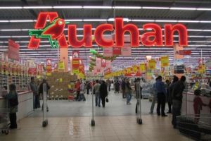 Ce spun reprezentantii Auchan Ploiesti despre incidentul cu tavanul prabusit