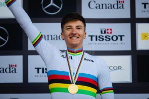 Deţinător al titlului european, fălticeneanul Vlad Dascălu a devenit primul campion mondial ...