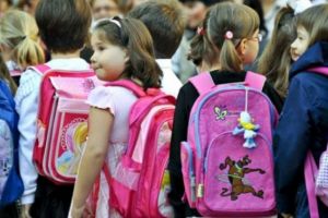 PRIMA ZI DE ŞCOALĂ. Ce bugetari vor avea ZI LIBERĂ pe 9 septembrie