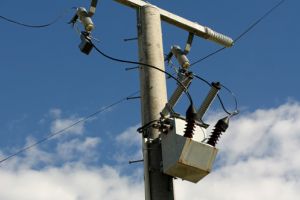 Nepăsarea CEZ lasă oamenii fără electronice şi electrocasnice