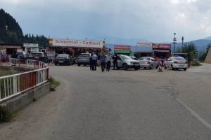 FOTO: “Excursie” a poliţiştilor de la investigarea criminalităţii economice în zona barajelor de la Tău şi Oaşa. Bunuri confiscate şi amenzi de zeci de mii de lei