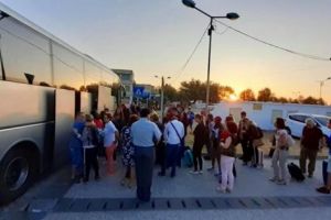 Elevii de 10 au plecat la unguri şi austrieci