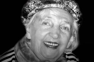 A murit ”tanti Lilly” – Legenda teatrului de păpuşi a avut spectacole apreciate la Sibiu