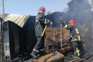 Incendiu la un saivan din satul Cişmele. Din fericire, nu au fost victime!