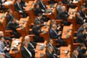 Parlamentarii băneţeni îşi preiau rolurile pentru noua sesiune parlamentară! Mocioalcă, marele câştigător!