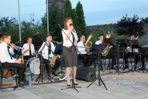 Fanfare din Arad, Timiş şi Ungaria vor răsuna în oraşul nostru, în cadrul evenimentului „Sunetul fanfarelor”