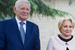 Tăriceanu a demisionat din fruntea Senatului – Meleşcanu îl trădează şi e favorit să îi ia locul