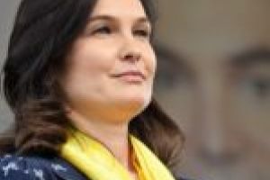 Guvernul Dăncilă nu mai are nici legitimitate, nici susţinere parlamentară!
