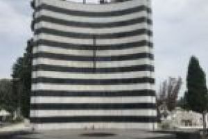 O datorie de aproape 6.000 de lei ar fi stins flacăra de la Monumentul Eroilor Revoluţiei!