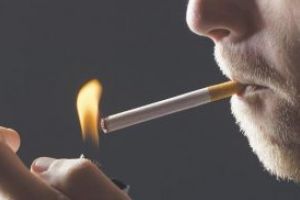 Un pachet de tigari va costa 10 euro in Franta, in 2020