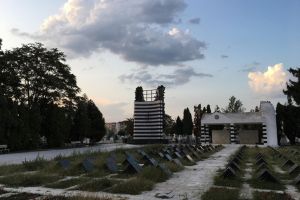 Flacăra Eternă din Cimitirul Eroilor nu avea revizia de gaz de 2 ani. S-a plătit şi factura, arde din nou