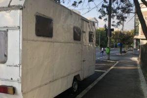 Cu rulota în parcarea publică