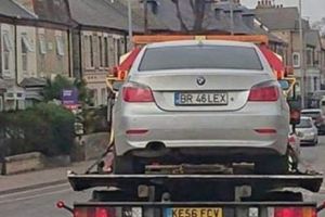 Un brailean a cazut victima urii unui roman stabilit in Londra. Bolidul de lux i-a fost “saltat” de politisti