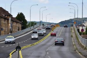 S-a reluat circulaţia pe podul Mureş!
