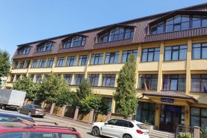 Şase noi săli de clasă şi o aulă, create prin mansardarea Şcolii Nr. 10 din Burdujeni