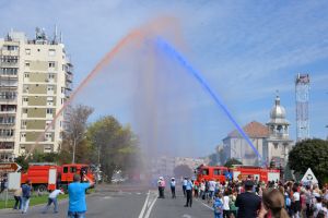 PROGRAM. Paradă militară şi exerciţii demonstrative în premieră la Satu Mare, cu ocazia Zilei Pompierilor