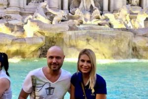 Mihai Mitoşeru divorţează! Prezentatorul a dezvăluit motivul despărţirii de Noemi: 