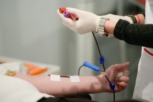 Criză de sânge la Spitalul Judeţean Alba: Apel public pentru ca donatorii să se prezinte la Centrul de transfuzii