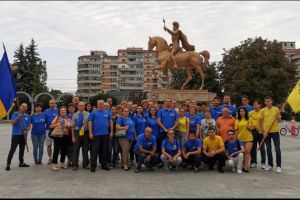 PNL Târgovişte anunţă că a reuşit să strângă 8000 de semnături pentru susţinerea candidaturii la prezidenţiale a preşedintelui Klaus Iohannis