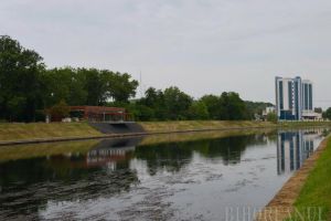 Incident bizar lângă Rivo: O femeie de 41 de ani a ameninţat că se omoară, aruncându-se în Criş