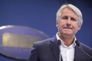 Teodorovici acuză 'minciuni' în spaţiul public: Nu impozităm sumele trimise în ţară de români