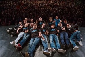 „Campionatul de improvizaţie“ reia asaltul umorului, într-o reprezentaţie specială