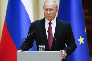 Putin anunţă că Rusia va dezvolta rachete interzise până acum prin Tratatul INF