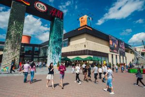 Târgul de antichităţi revine la Iulius Mall Suceava