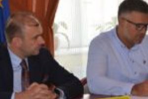 „Dau o veste proastă: în Caransebeş nu vom scăpa niciodată de ţânţari”. Încă 70.000 de lei, aruncaţi pe fereastră?!