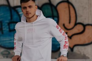 A murit tânărul orădean Darius Bala, care, în luna iulie, a izbit cu maşina un parapet de pe centura Oradiei