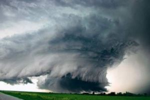 Avertizare MAE de ULTIMĂ ORĂ! Un TAIFUN de proporţii cauzează curse aeriene ANULATE