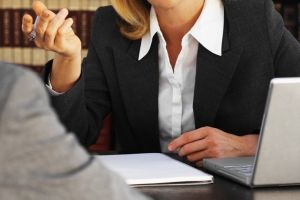 Un fost prim-procuror al Parchetului de pe lângă Tribunalul Botoşani, singurul candidat admis în avocatură, ca avocat definitiv