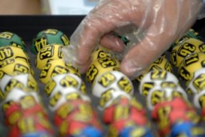 Report de peste 3 milioane de euro la Joker si de peste 1 milion de euro la 6/49, la tragerile de duminica