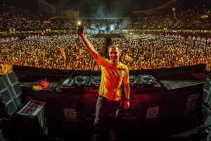 Armin van Buuren şi-a lansat noul videoclip. Este filmat prin Cluj-Napoca şi la UNTOLD (VIDEO)