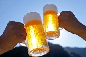 România, campioană în Uniunea Europeană. Cele mai mici preţuri pentru băuturile alcoolice sunt la noi în ţară
