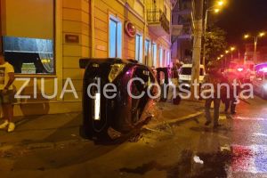 Autoturism rasturnat in Constanta, zona ANAF. Doua persoane sunt incarcerate