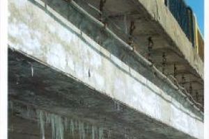 Pod deteriorat la Topoloveni