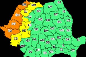 Atenţionare meteo COD GALBEN pentru judeţul Alba, până mâine la 03:00. Averse torenţiale, descărcări electrice, grindină, vijelii