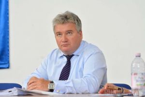 Gramatică de Sorbonica: Document hilar, semnat de rectorul Constantin Bungău