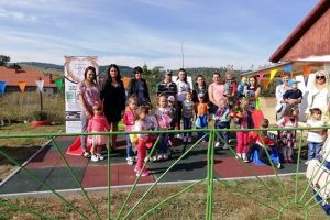 Educaţie ecologică şi un spaţiu de joacă amenajat pentru preşcolarii Grădiniţei Călimănel, Școala Gimnazială ,, Andrei Șaguna” Topliţa