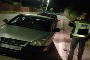 FOTO! Dosar penal pentru un şofer din Botoşani, după ce a fost tras pe dreapta de un echipaj de poliţie