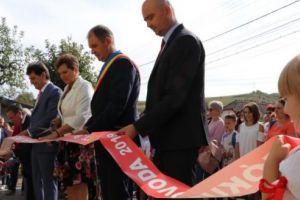 FOTOREPORTAJ: Grădiniţă la standarde europene inaugurată la Găneşti