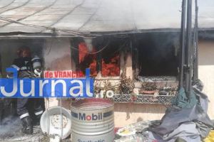 FOTO: Incendiu de proporţii la Popeşti din cauza unui scurtcircuit electric