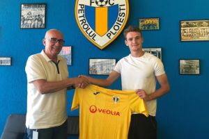 Un mijlocaş cu suflet mare a semnat cu Petrolul!