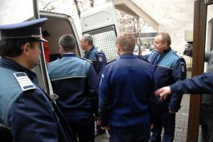 Violator din Curtea de Argeş, prins de poliţişti!