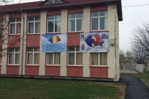Crizantema Com SRL va furniza alimente Școlii Gimnaziale Mircea Eliade“ din Cernavoda (document)