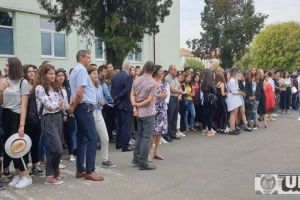 Un nou an şcolar, noi modificări în învăţământ. Durata cursurilor şi perioada vacanţelor