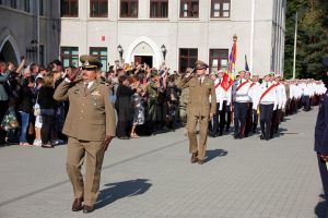 Prima defilare în uniforma militară pentru cei 120 de boboci ai Colegiului Militar din Câmpulung